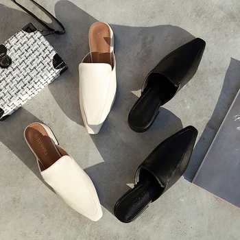 

2020 Brand Fashion Mules Shoes Black Pointed Toe Med Heel PU Leather Slipper Designers Woman Sexy Dress Outside Beach Slippers