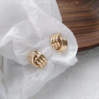

Europe and America Personality Simple Metal Texture Irregular Stud Earrings Fashion Women Girl Accessories Ear Clip Jewelry