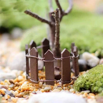 

10pcs/pack New Wooden Mini Small Fence Barrier Wooden Craft DIY Fairy Garden Micro Dollhouse Gates Decor Ornament