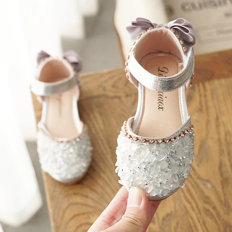 New Kids Leather Shoes Girls Wedding Shoes Children Princess Sandals Sequins Bow Girls Casual Dance Flat Sandals E462 kids shoes children sandals kids sandals