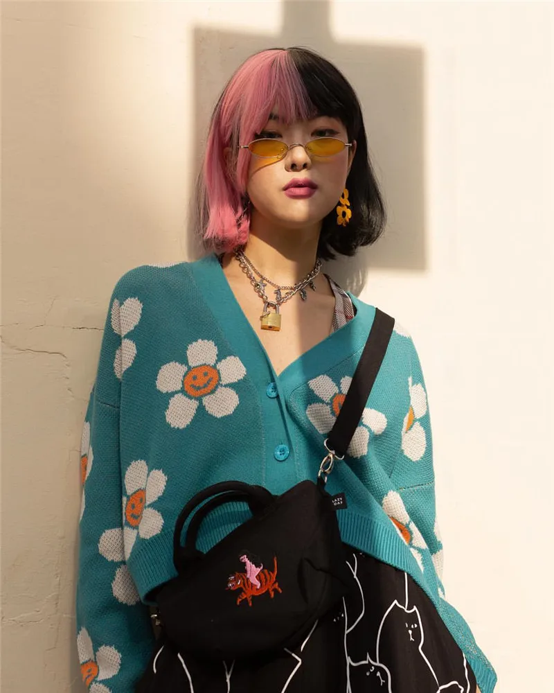 

Small Flower Short V-collar Loose Casual Sweater Women 2019 New Model V-Neck Cardigans Women Sweater