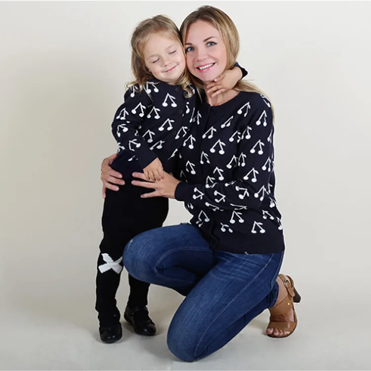 

Women Girls Christmas Winter Sweatshirt Dress Sweater Pullover Tops Family Matching Outfits Cherry pattern weaving Sweatshirt