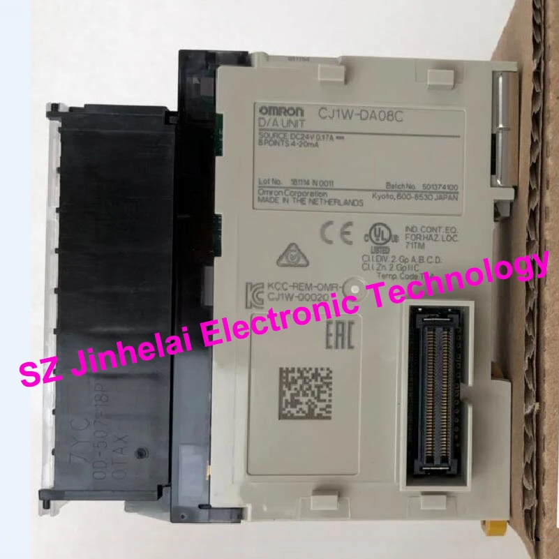 И CJ1W-DA08C OMRON аналоговый выходной блок