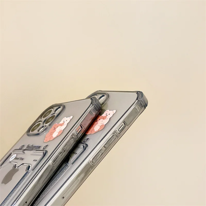 Bạn đang sử dụng một chiếc iPhone đẹp nhưng chưa có chiếc case nào dành cho nó? Hãy xem qua bộ sưu tập Clear iPhone Case đầy màu sắc trên Instagram để chọn cho mình một chiếc case ưng ý và phù hợp nhé! Với chất liệu thoáng khí và độ bảo vệ tốt, bạn sẽ đảm bảo an toàn cho chiếc iPhone của mình.