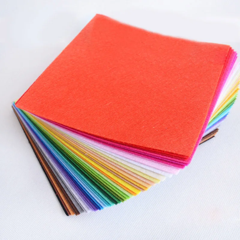 

40Pcs Nonwoven Felt Fabric 15x15cm Polyester Mixcolors 1mm Thickness Material DIY Sewing Dolls Toys Shoe Cup Mat Felt Painting