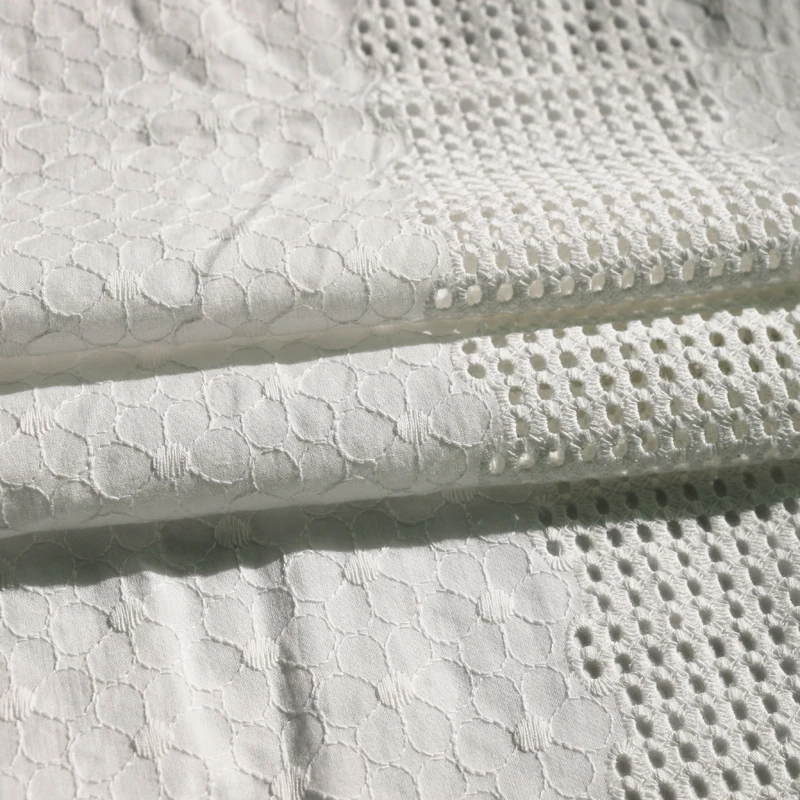 1y* 140 см натуральный белый Чистый хлопок кружево Вышивка Ткань Цветочный выдалбливают