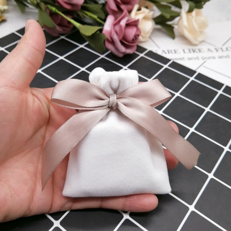 ZRBDD1-7x9cm 20 шт бархатный мешок для упаковки ювелирных изделий, мешочек для помады, косметический подарок на день рождения, свадьбу, упаковка, поставка, мешок на шнурке, индивидуальный логотип - Цвет: ZRBDD1-7x9cm