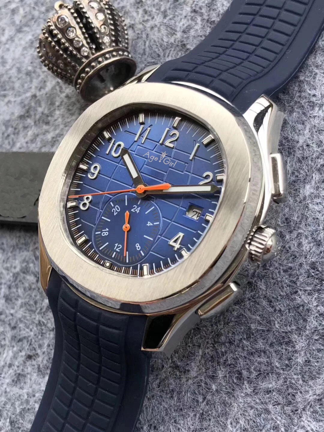 

Luxury Brand New Automatic Mechanical Men Silver Orange Hand Sapphire Stainless Steel Transparent Coffee White Black Blue Watch