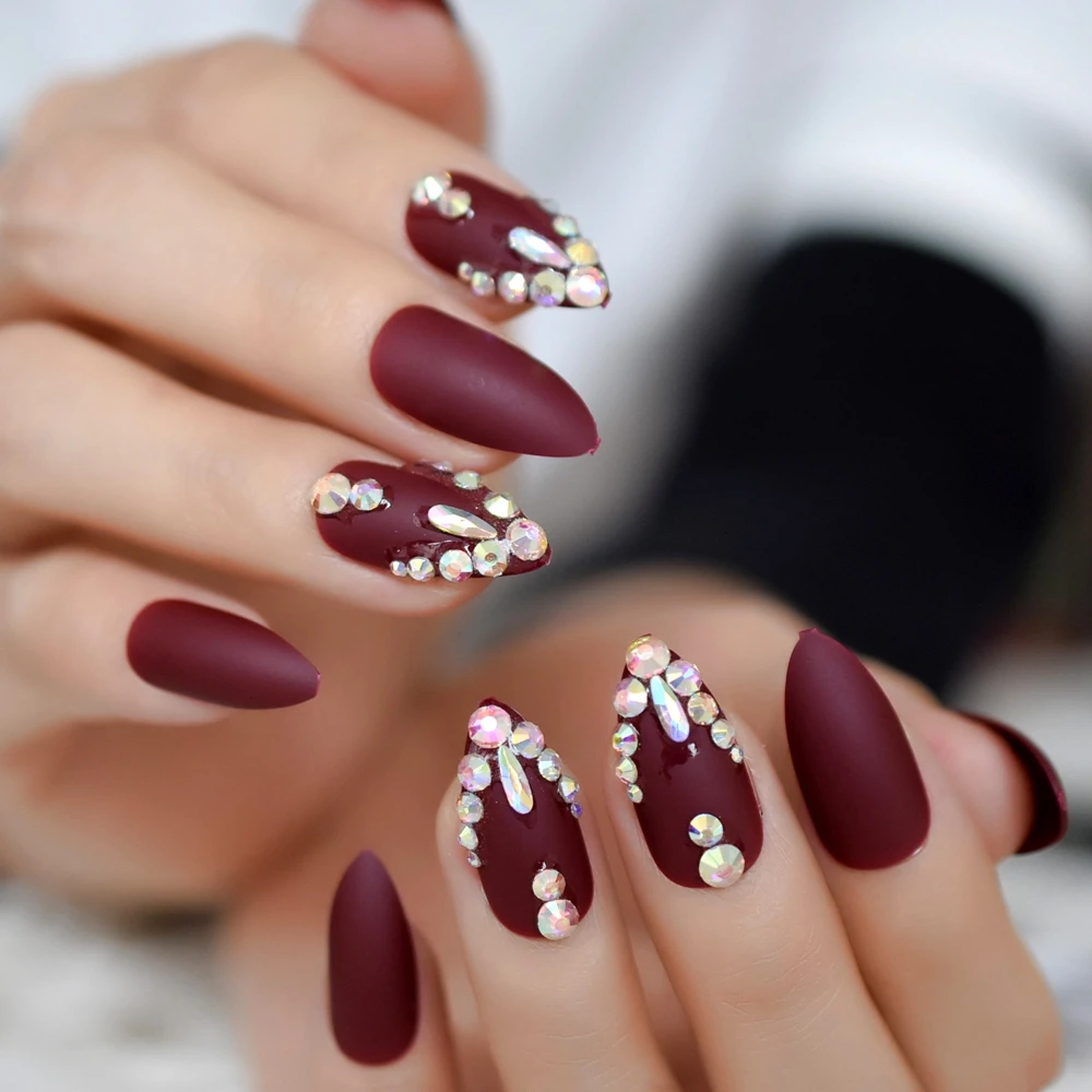 Pink Glitter Nails with Marshmallow Candies on Woman`s Hand. Colourful  Vivid Manicure on Lady Fingers Stock Photo - Image of female, beautiful:  172610820