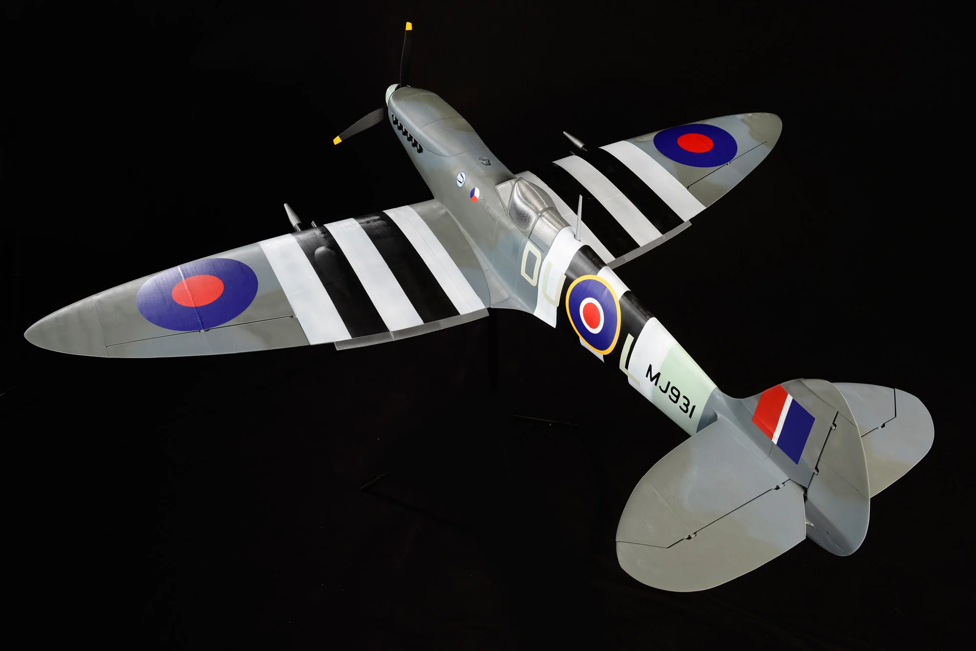 3D печатных Spitfire MkIX модель самолета с неподвижным крылом моделирование самолета
