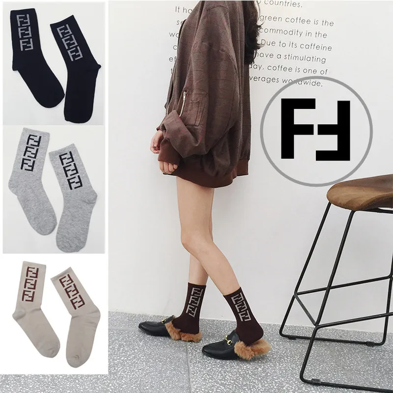 

Autumn and Winter New Socks Female College Wind Double F English Alphabet Socks Solid Color Personality Cotton Socks Funny Socks