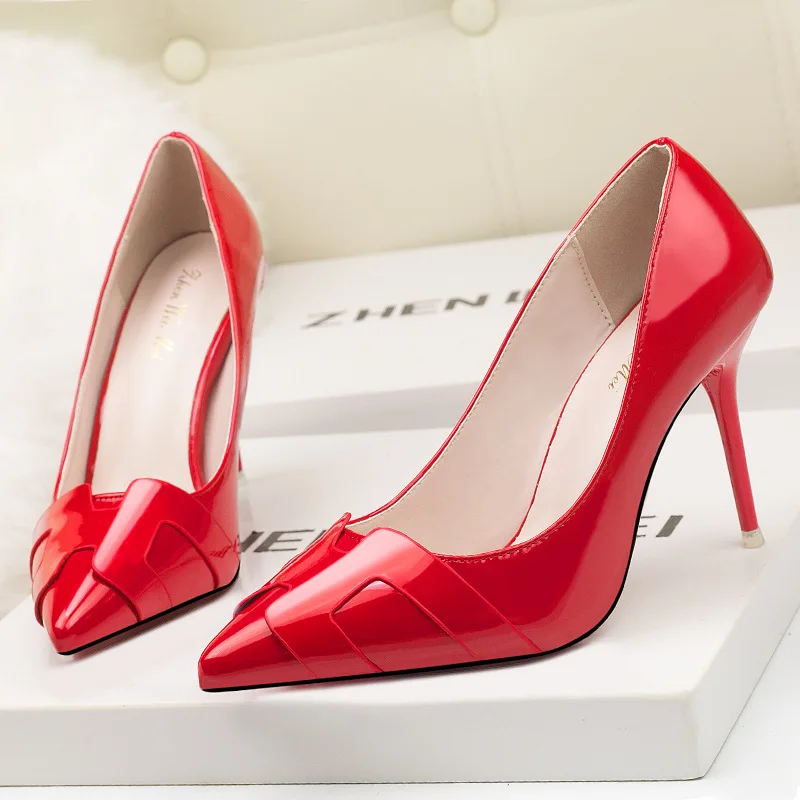 Туфли лодочки женские на высоком каблуке пикантные офисные туфли с острым носком