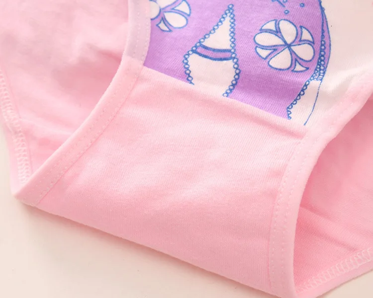 7402508867_2082780730