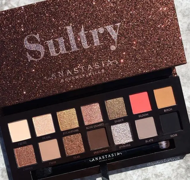 Anastasia Beverly Hills ABH Sultry 14 Smoked Eye Shadow Plate Abh Sultry Anastasia Makeup Cosmetic Soft Glam Eyeshadow Palette Anastasia Beverly Hills ABH Sultry 14 Smoked Eye Shadow Plate Abh Sultry Anastasia Makeup Cosmetic Soft Glam Eyeshadow Palette