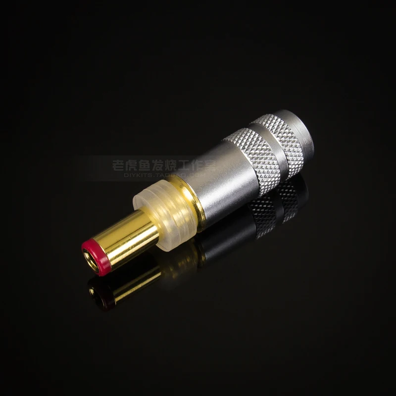 

1pcs Japan Oyaide DC-2.1G DC-2.5G gold-plated DC power plug