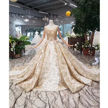 شراءBGW HT42928 فستان زفاف فاخر بلا أكمام الخامس الرقبة مفتوحة الظهر اليدوية حبة لامعة ثوب زفاف فستان مع قطار Vestidos De Boda