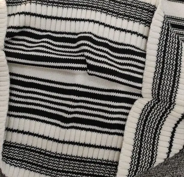 Дикая мода женский черный белый полосатый круглый вырез с длинным рукавом Свободный вязаный пуловер свитер с вышивкой пуловер