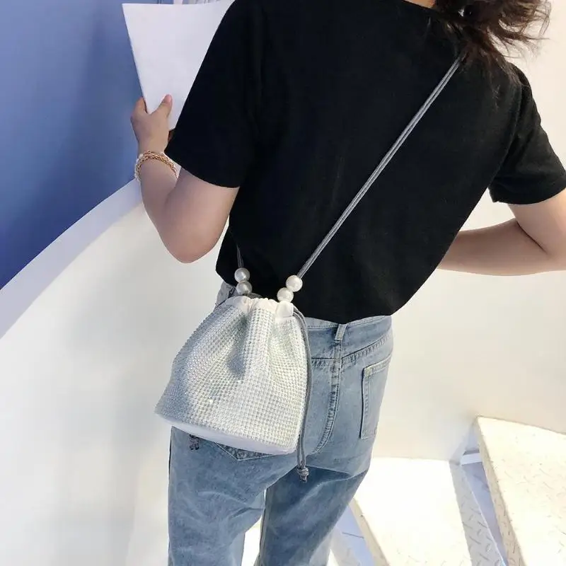 

Diamond Sequin Bucket Bag Women Mini Pearl Beaded Drawstring Beam Crossbody PU Leather Bag for Shopping Decoration