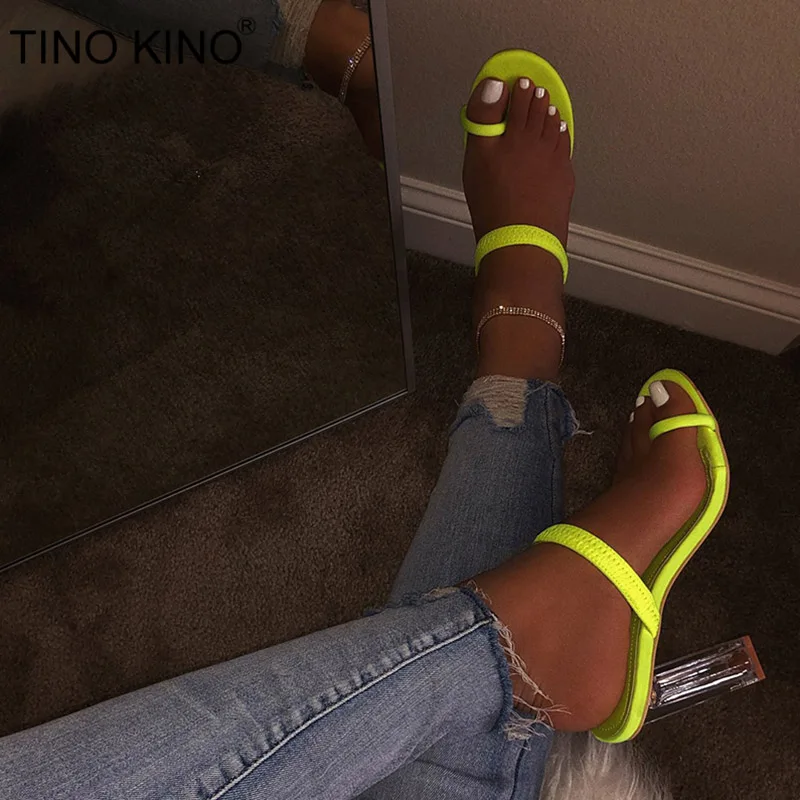 

TINO KINO Women Transparent High Heel Summer Slippers Ladies Fashion Flip Flops Casual Square Heel Female Shoes Plus Size