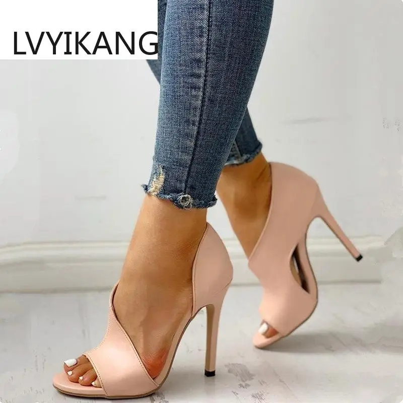 Женские босоножки на высоком каблуке серебристые сандалии увеличители со