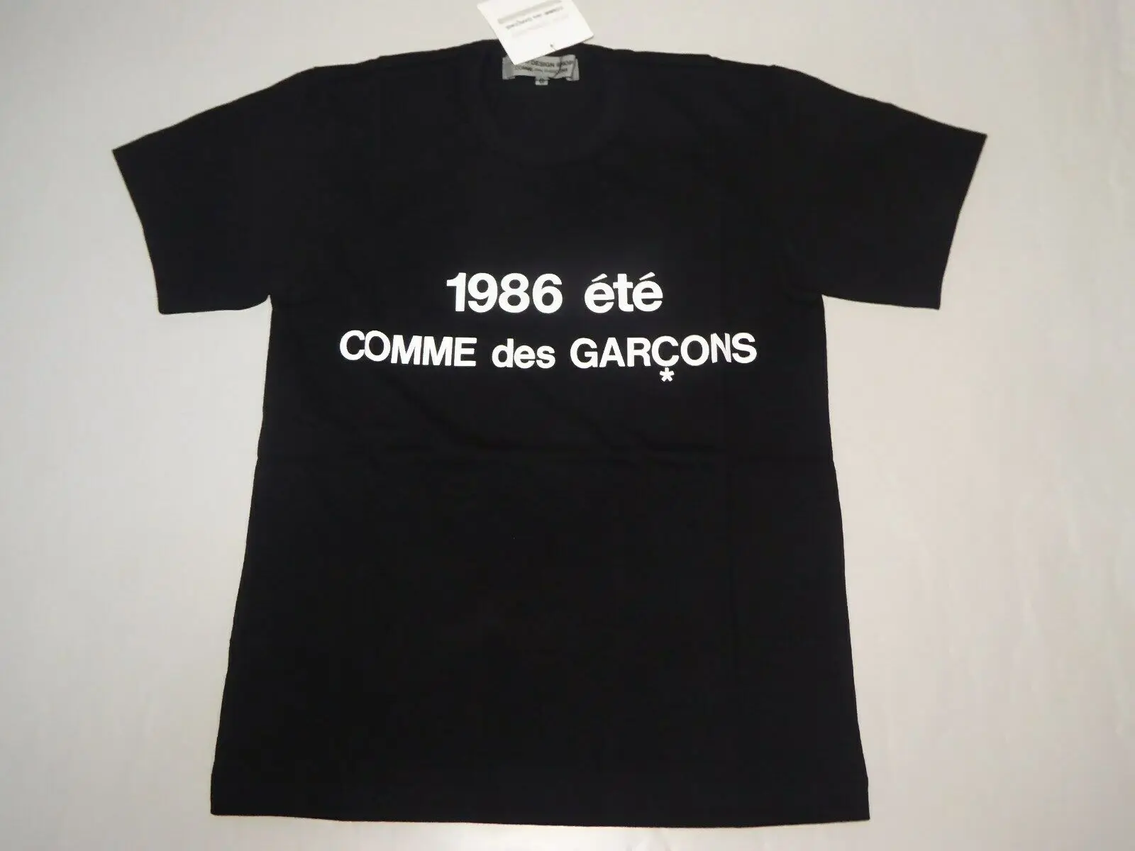 

20084 comme des carcons 1986 logo balck tee S Long Sleeve Hoddies unisex hoddie short sleeve Tee Shirt Free Shipping