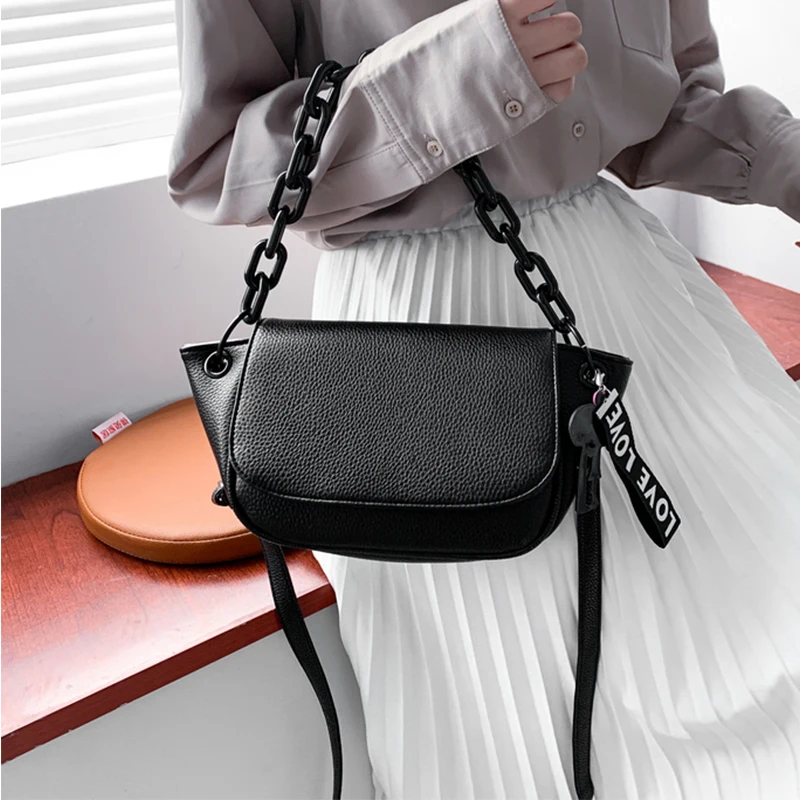 Женская сумка с цепочкой Mododiino Half Moon на плечо из искусственной кожи однотонная