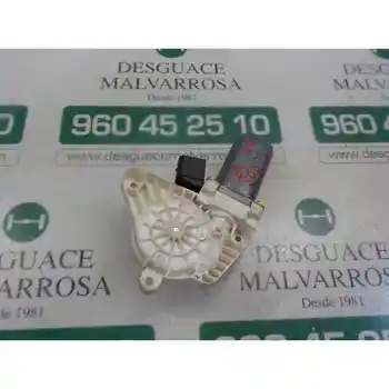 

WINDOW MOTOR FRONT LEFT MERCEDES CLK CLASS (W207) COUPE BROSE 934532100 A2078200542 6 PINS 2 DOORS