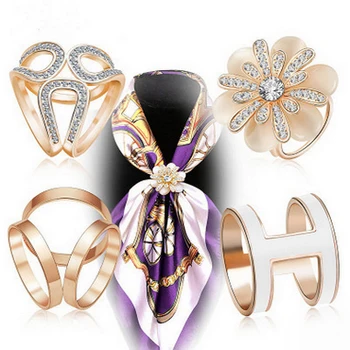 

Simple Women Girl Silk Scarf Brooches Buckle Shawl Ring Clip Tricyclic Scarves Buckle Luxury Party Clothes Jewelry Accessories