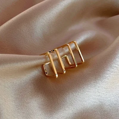 Fashion Women's Earrings Set Pearl Crystal Stud Earrings For Women 2021 Boho Geometric Round Flower Tassel Earrings Punk Jewelry 3