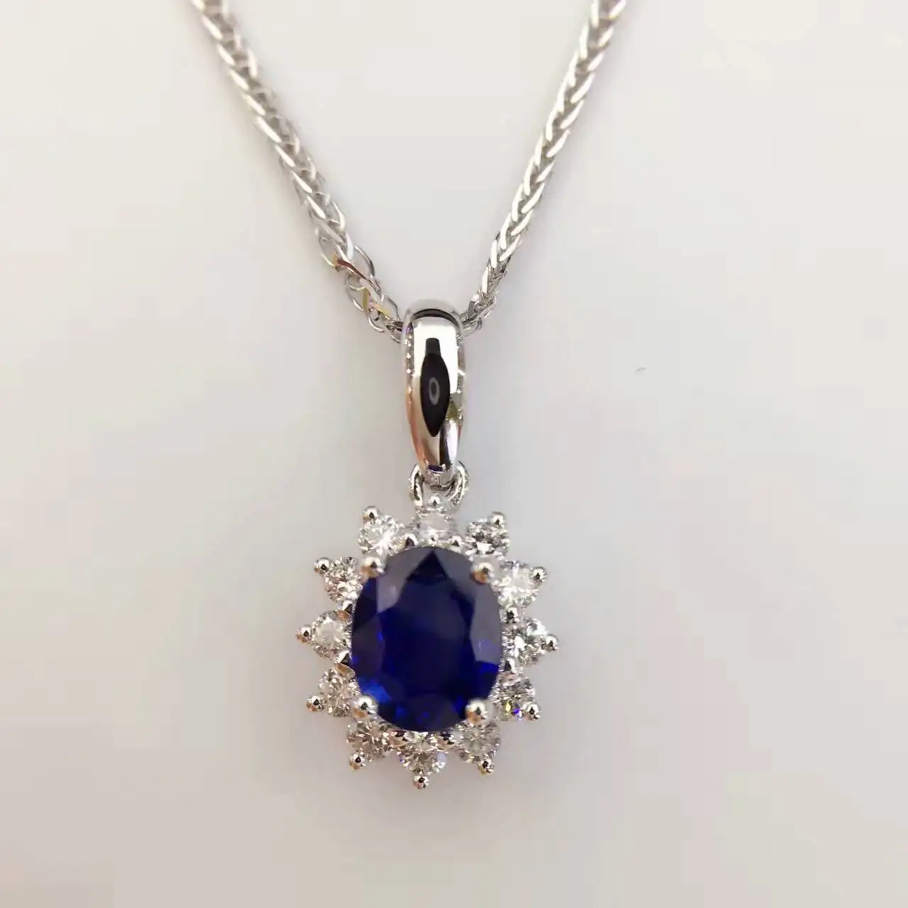 18K Белое Золото 0.582ct натуральный сапфир+ 0.225ct бриллиантовое изящное подвесное ожерелье ювелирный флакон для парфюма подвеска с сертификатом