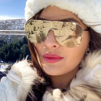 

2020 Fashion Luxury Brand Designer Oversized Square Sunglasses Women Vintage Flat Top Metal Frame Siamese Sun Glasses UV400