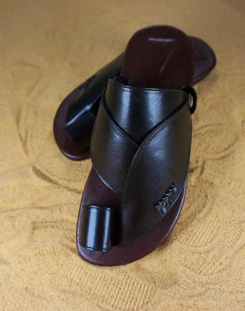 Men pu Leather Shoes Casual Shoes Brogue Shoes Spring Vintage Classic Male Casual summer slippers men LP151