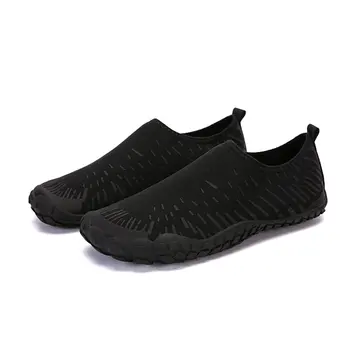 

Men Women Baech Shoes Quick Dry Black Upstream Shoes Slip-On Aqua Water Shoes Comfortable Beach Pool Swim Bathing Sneaker