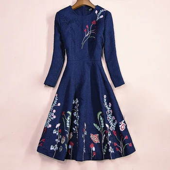 

VERDEJULIAY Vintage Jacquard Dress 2020 Autumn Winter Full Sleeve Office Ladies Flower Embroidery Knee-Length Party Dress