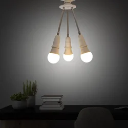 E27 Lamp White Base Adjustable Durable Rotary LED Light Bulb Socket Holder Adapter Converter Easy To Use for Restaurant Hotel