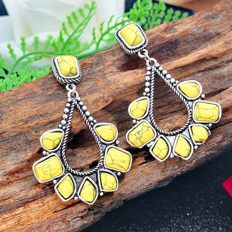 10861538550_731362266