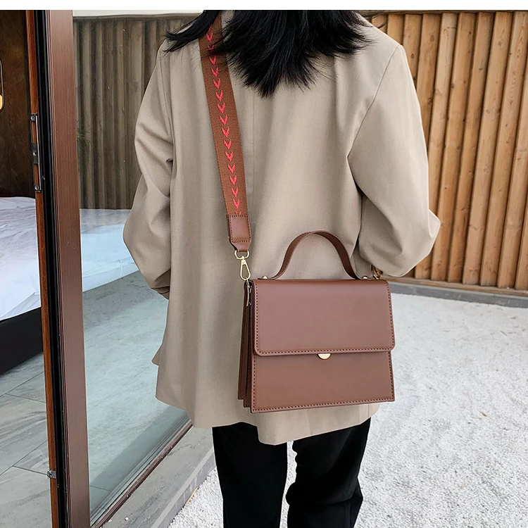 iVog New Arrival Everyday Female Small Shoulder Messenger Handbag loui vuiton Fashion Hand Bags for Women