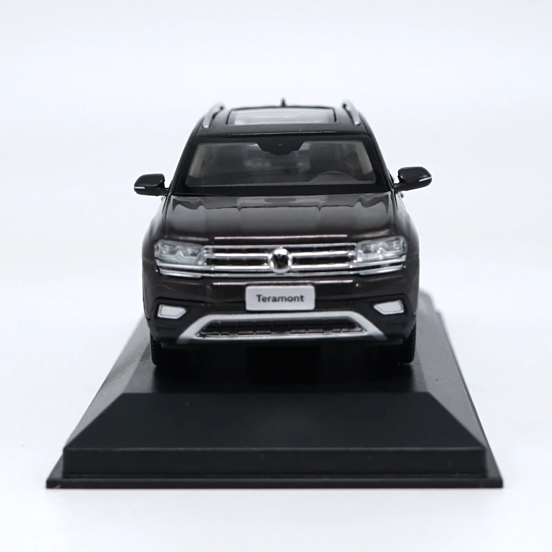 1:43 VW TERAMONT2017 литая модель автомобиля игрушки металлические модели автомобилей