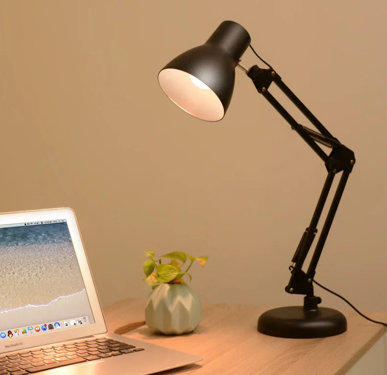 

Clip-on LED Desk Lamp Eye Protection Plug American-Style Rocker Work Learning Folding Long Arm Lamp Gift Customization