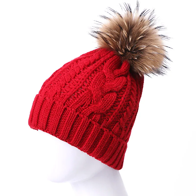 Женская шапка с помпоном для девочек, вязаная шапка Skullies Beanies, шапка на осень и зиму, теплые одноцветные натуральные Полосатые Шляпы из натурального меха енота - Цвет: E