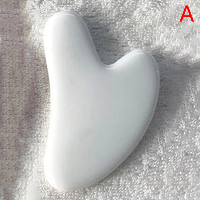 1pc Heart Shape SPA Massage Beeswax Gua sha Scraping Massage Scraper Face Massager Acupuncture Guasha Board Massager for face Beeswax