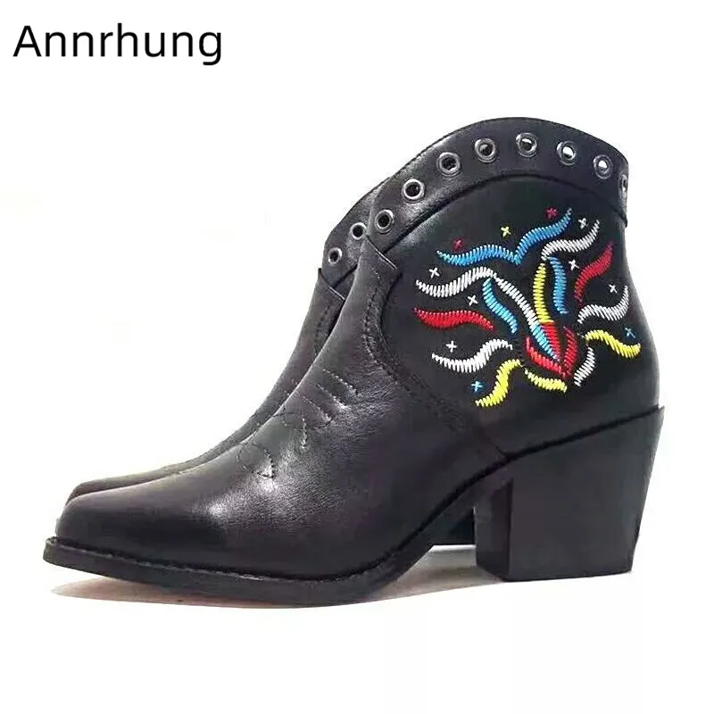 

Retro Ethnic Style Embroidery Ankle Boots Women Concise Pointed Toe Chunky Block Heel Booties Fashion Sewing Short Botas Mujer