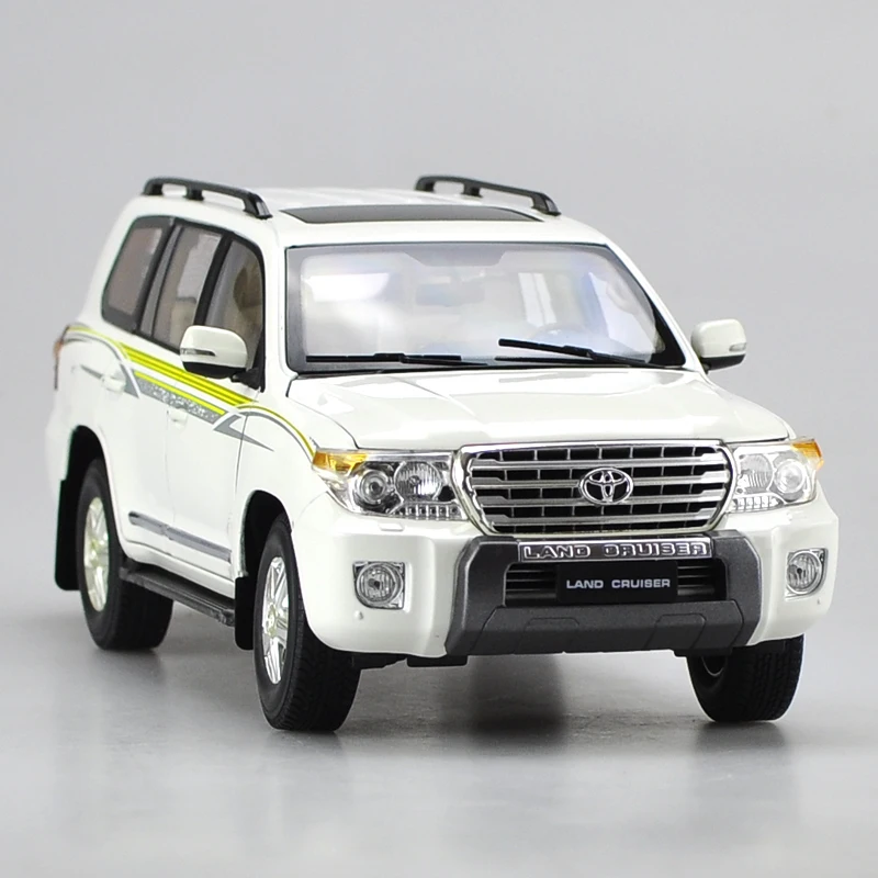 1:18 Toyota 2012 LAND CRUISER LC200 литой Сплав модель автомобиля игрушки металлические модели