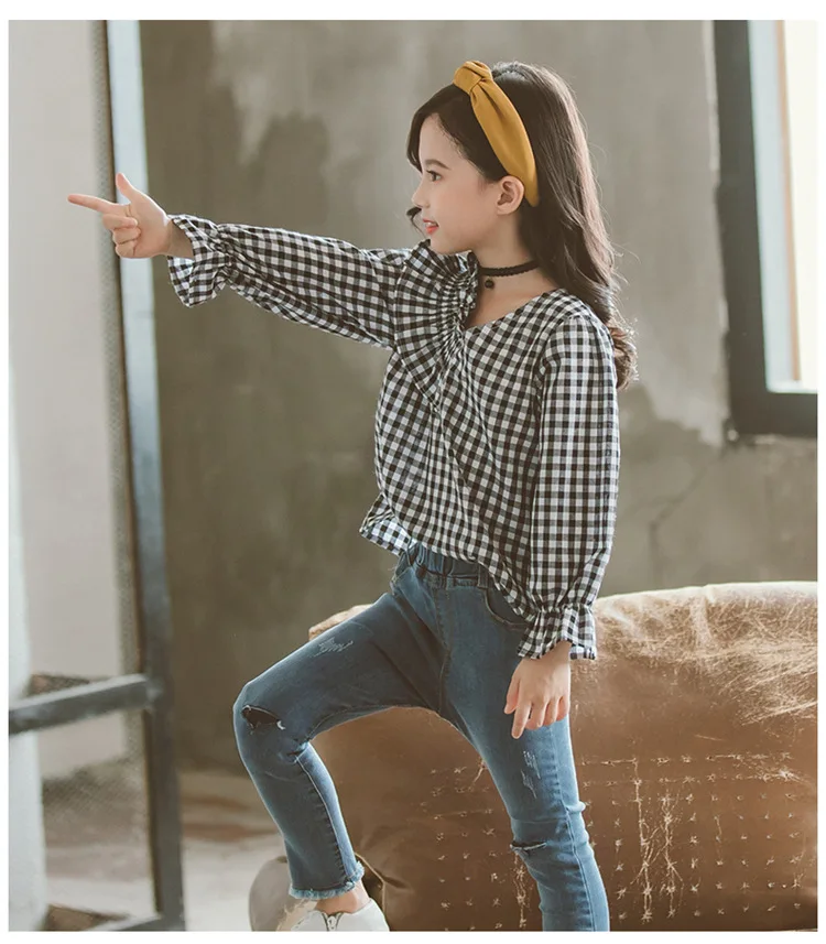 Детская рубашка; Новинка года; стильная осенняя одежда в Корейском стиле для девочек; клетчатая рубашка с v-образным вырезом для детей среднего и большого размера