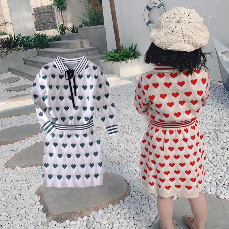 

2019 Autumn Girls Clothing Knit Suit Set Long Sleeve Tops Knitting Clothes Children Heart Shaped Girl Brand Clothing Sets