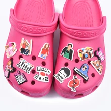 Hot Sale FRIENDS Croc Shoe Charms Classic American TV Series Roles Clog Shoes Decorations Birthday Gift Wristbands Accessories