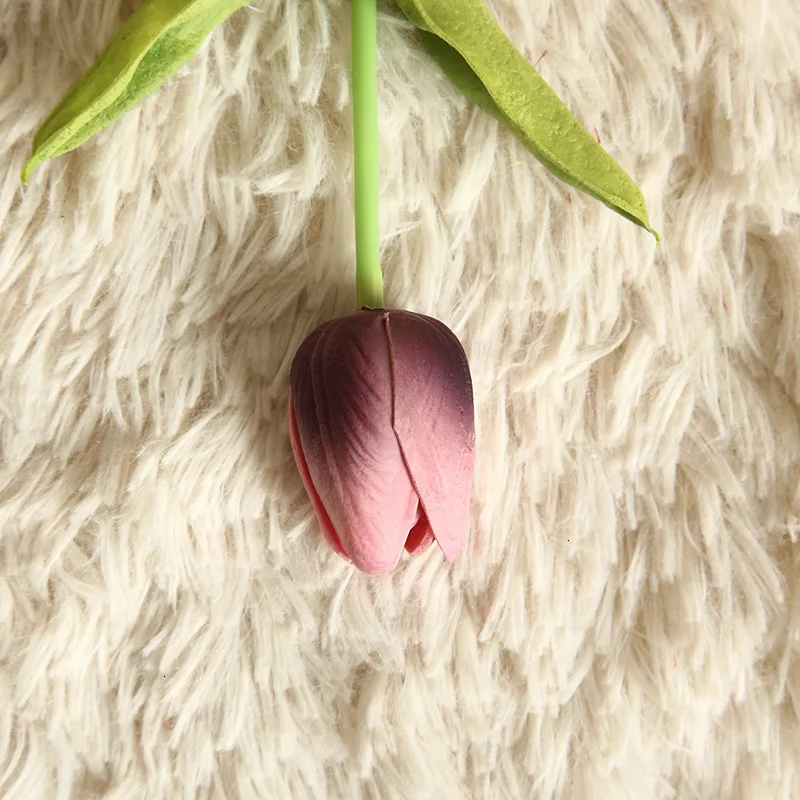 Pu Mini- Tulips Simulation Flower Manual Artificial Flower Mw08081 - Цвет: Dark purple