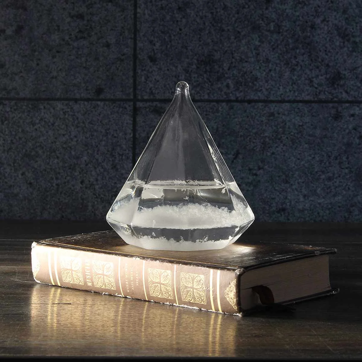 New Transparent rystal Diamond Shape Bottle Home Ornament Weather Forecaster Storms Glass Home Decor Figurine Miniature
