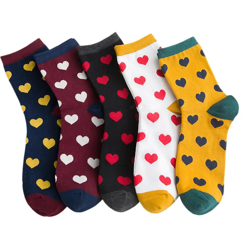 Новинка, женские милые дышащие хлопковые эластичные носки средней длины с сердечками, женские носки, дышащие носки по щиколотку