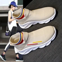 Женская Повседневная обувь; Новинка года; обувь для девушек, визуально увеличивающая рост; высокие модные носки; кроссовки; прогулочная обувь; женская обувь